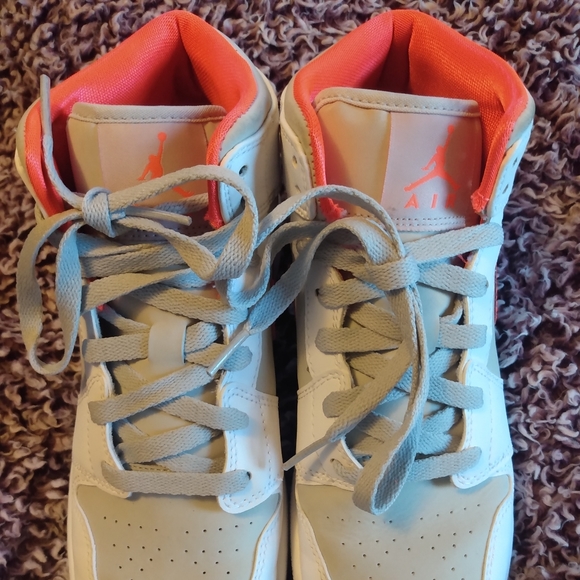 Jordan 1 Girls Phat ... White/Grey/Magenta - Picture 4 of 9